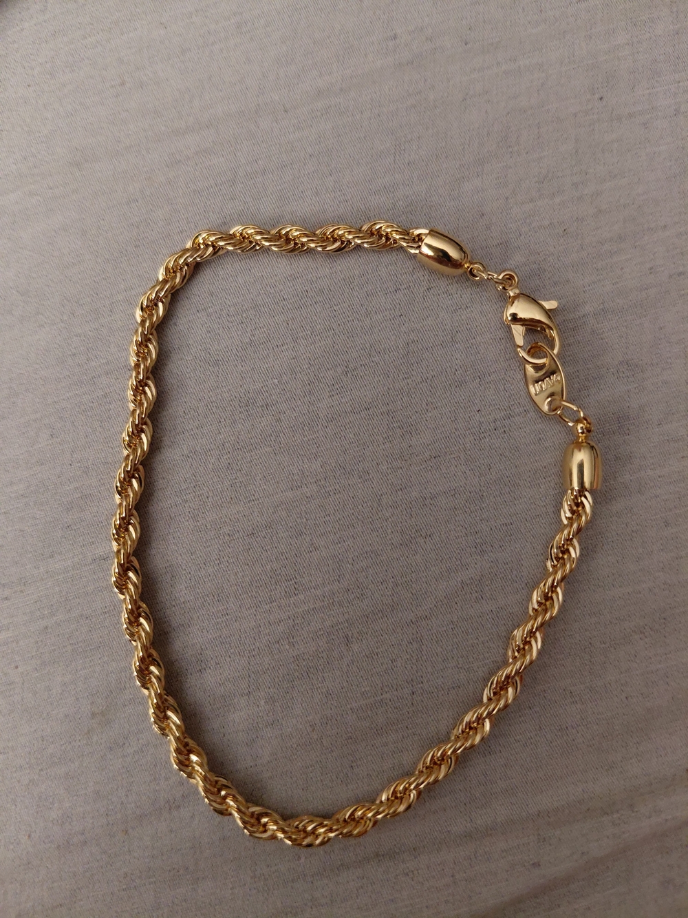1995 Avon Gold Tone Rope Chain Bracelet 8" Classic Layering Jewelry - Picture 2 of 7